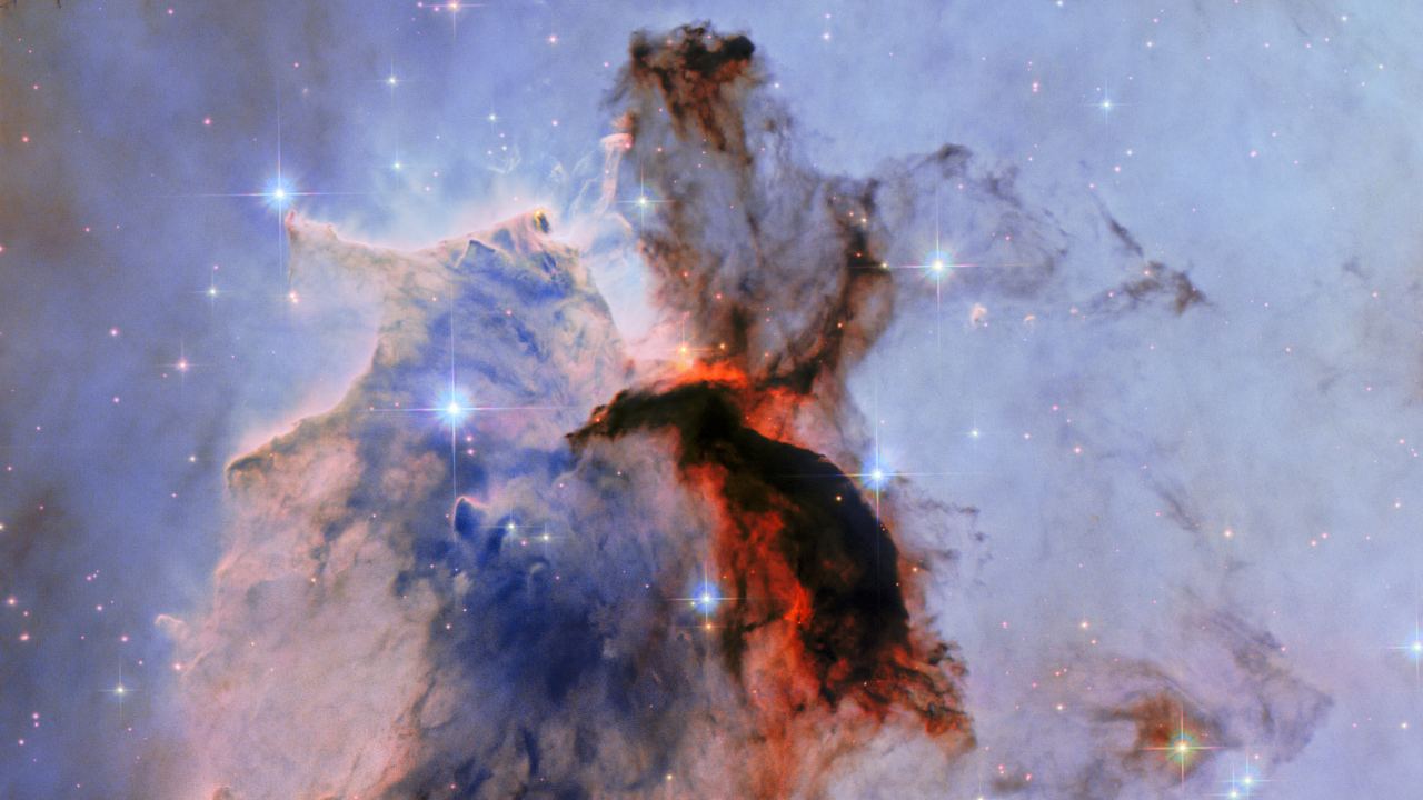 わし星雲にそびえる高さ9.5光年の柱構造【今日の宇宙画像】