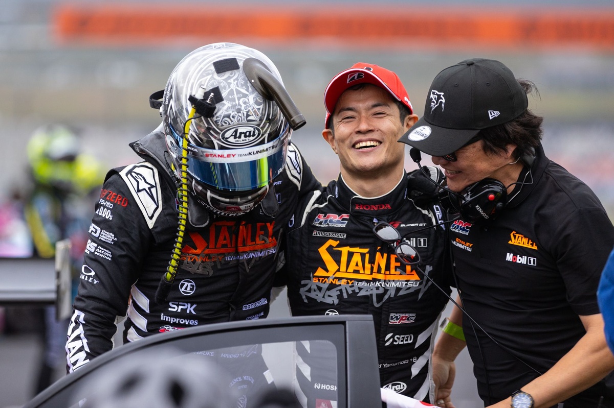 タイトルも射程圏に！ STANLEYシビック、12番手から大逆転勝利の要因はズバリ戦略「2回目のピットストップが大事だと把握していた」