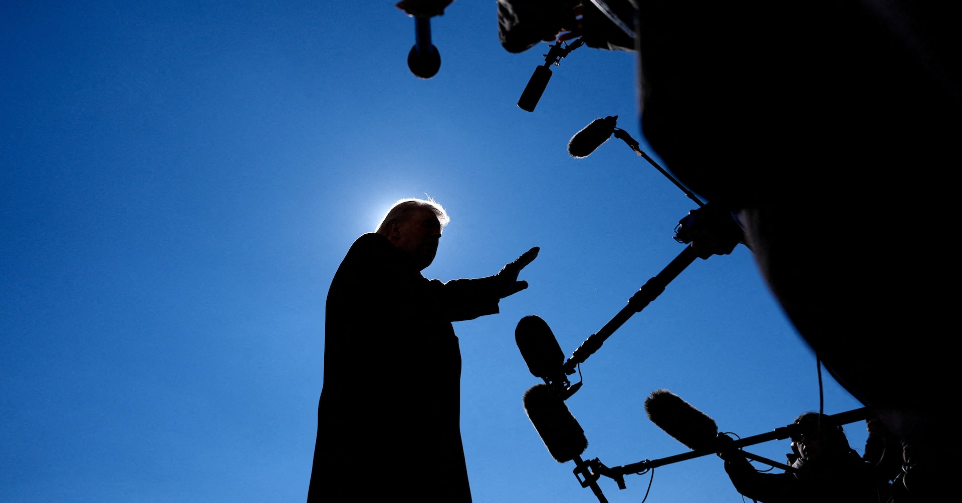 アングル：トランプ政権がメディア攻撃激化、イラン戦争報道巡り「反逆罪」言及も