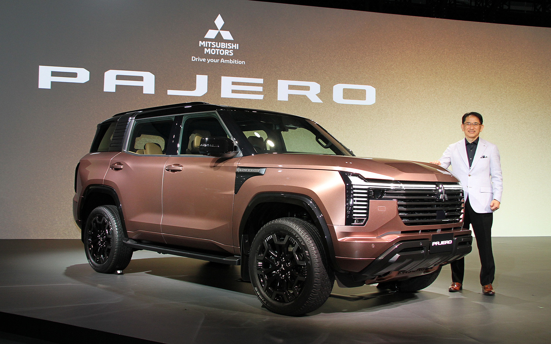 三菱自動車、新型「パジェロ」をワールドプレミア コンパクトSUV、スモールSUVを加えたパジェロシリーズの展開を予告