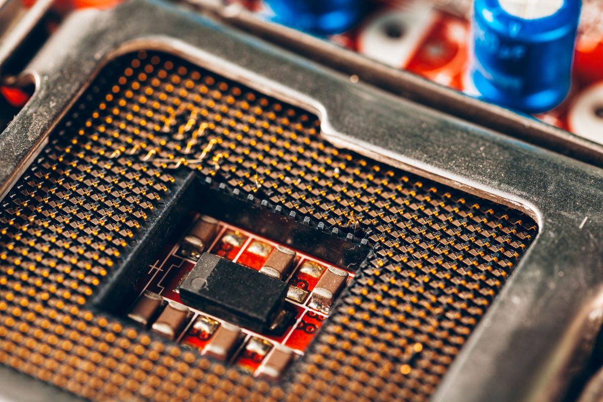 世界初のシリコン製ではない2次元材料のコンピューターが開発される
