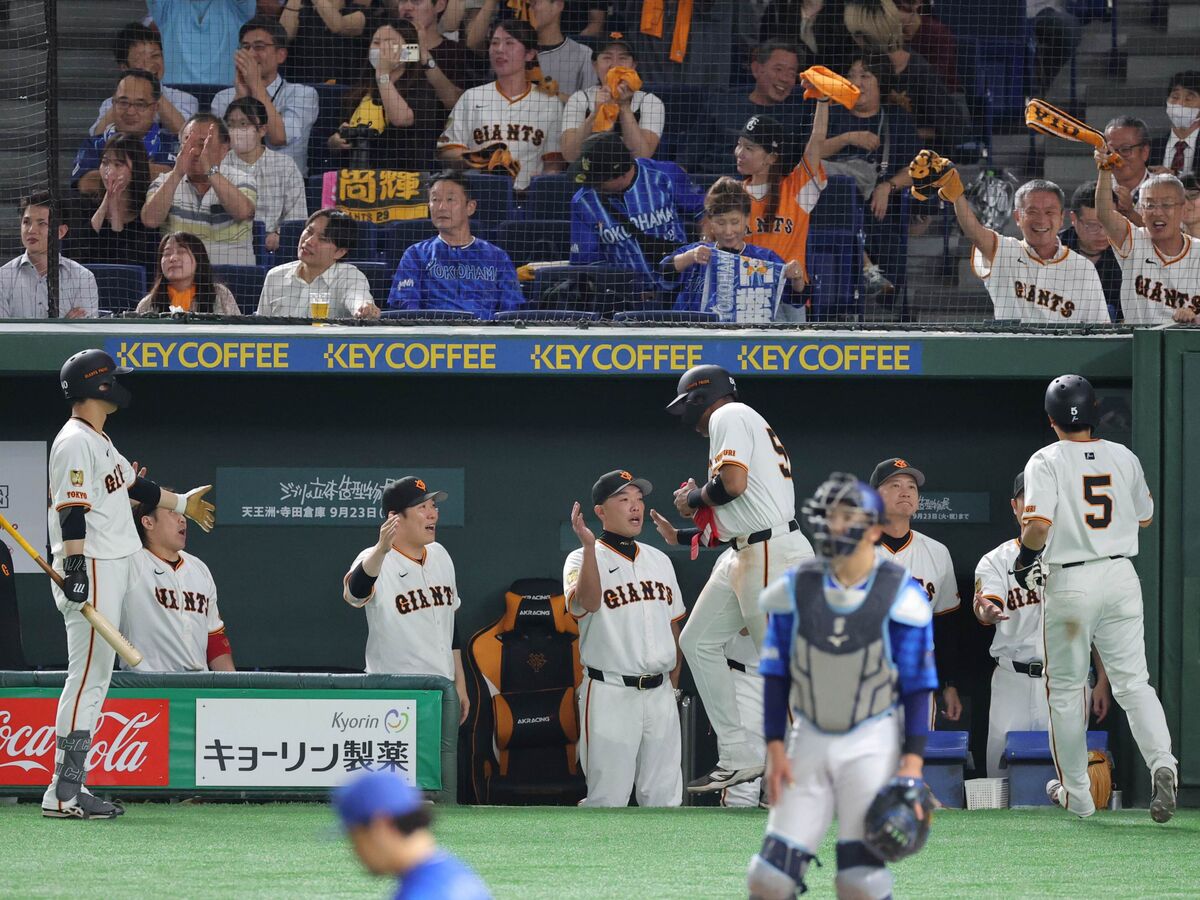 【巨人】山崎伊織が７勝目 連敗「２」でストップ マルティネスは開幕から３０試合連続無失点