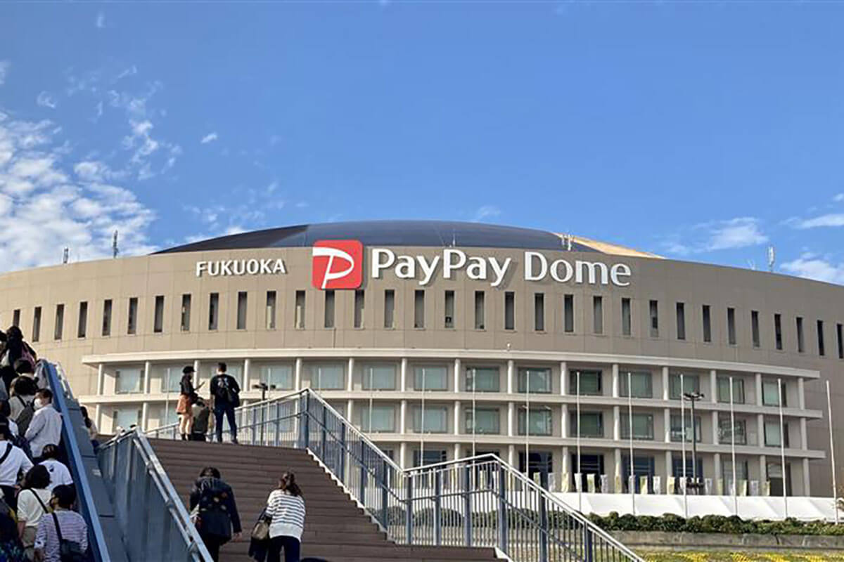 逮捕はこれで8回目、被害者は11名…性犯罪常習の「元ソフトバンク捕手」裏の顔 「野球には真面目だが酒が入ると豹変」「20年前にも事件を起こし…」