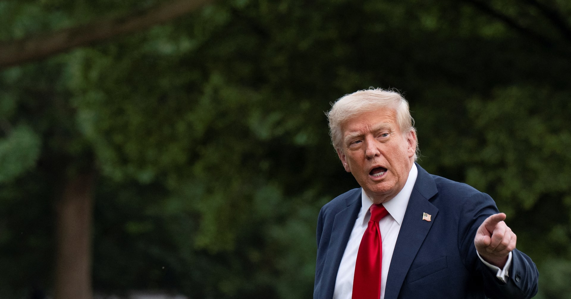 コラム：トランプ氏、局長解任で墓穴 利下げで市場味方にする好機逃す