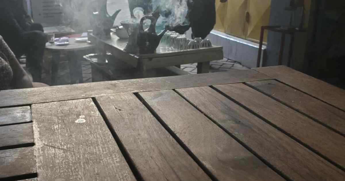 【ケニアの喫茶店】名も無き珈琲店で優しさの香りにつつまれつつ、絶品コーヒーに舌鼓 / カンバ通信：第408回