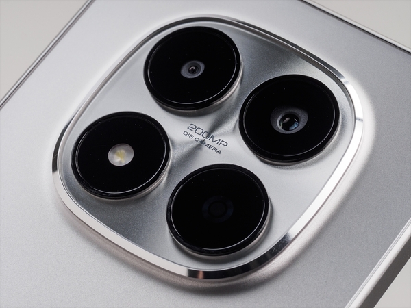 【ミドルクラス最強コスパ】ハイエンド級なカメラが使えるスマホがスゴい シャオミがまたやってくれた