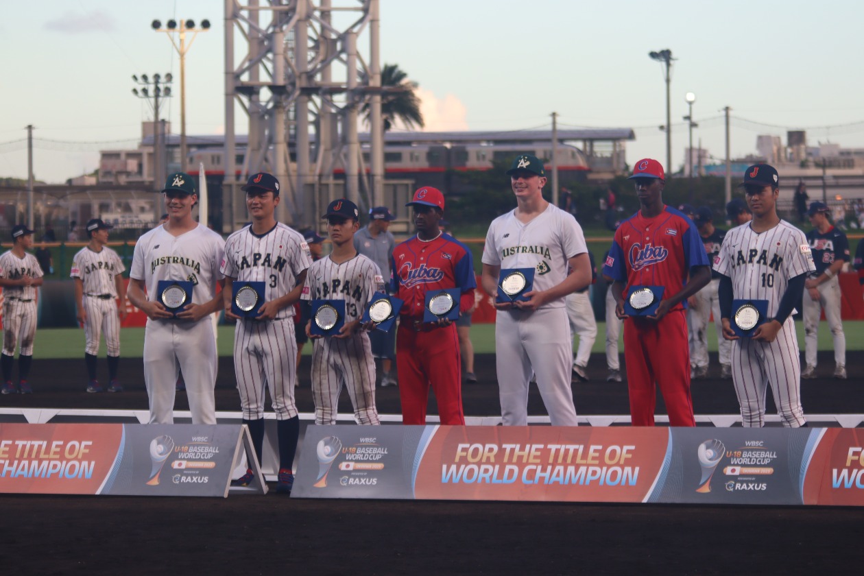 大阪桐蔭の150キロ右腕など日本から3選手が表彰！MVPはアメリカの198センチ右腕が文句無しの受賞！【表彰選手一覧】｜記事一覧｜高校野球ドットコム