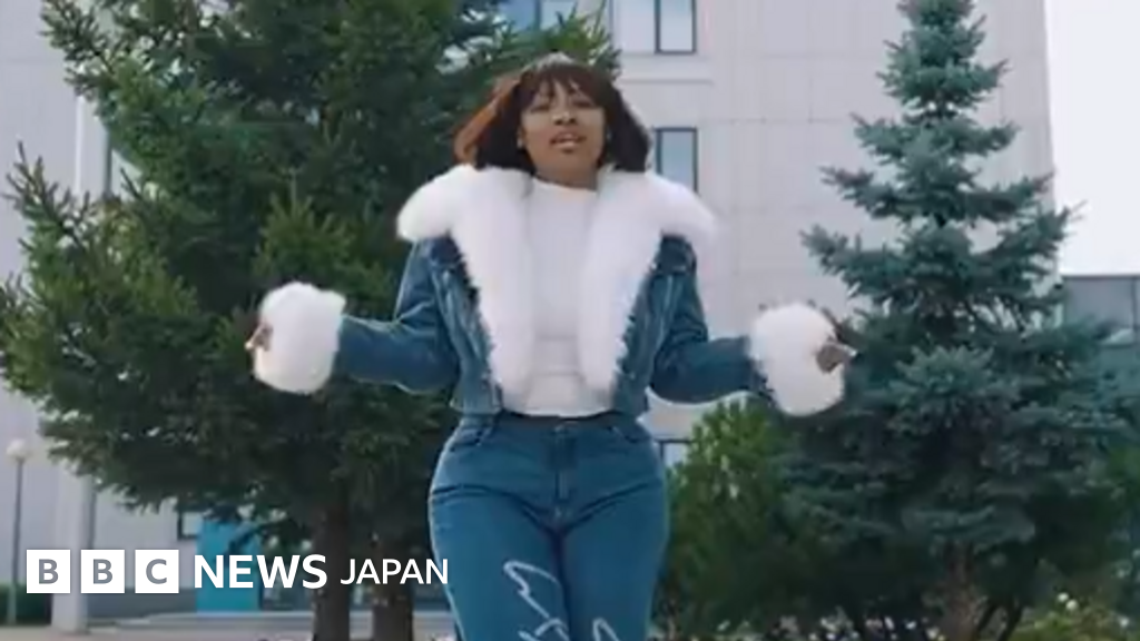 「ロシアで働く機会」うたう動画が拡散、若い女性に注意促す 南アフリカ