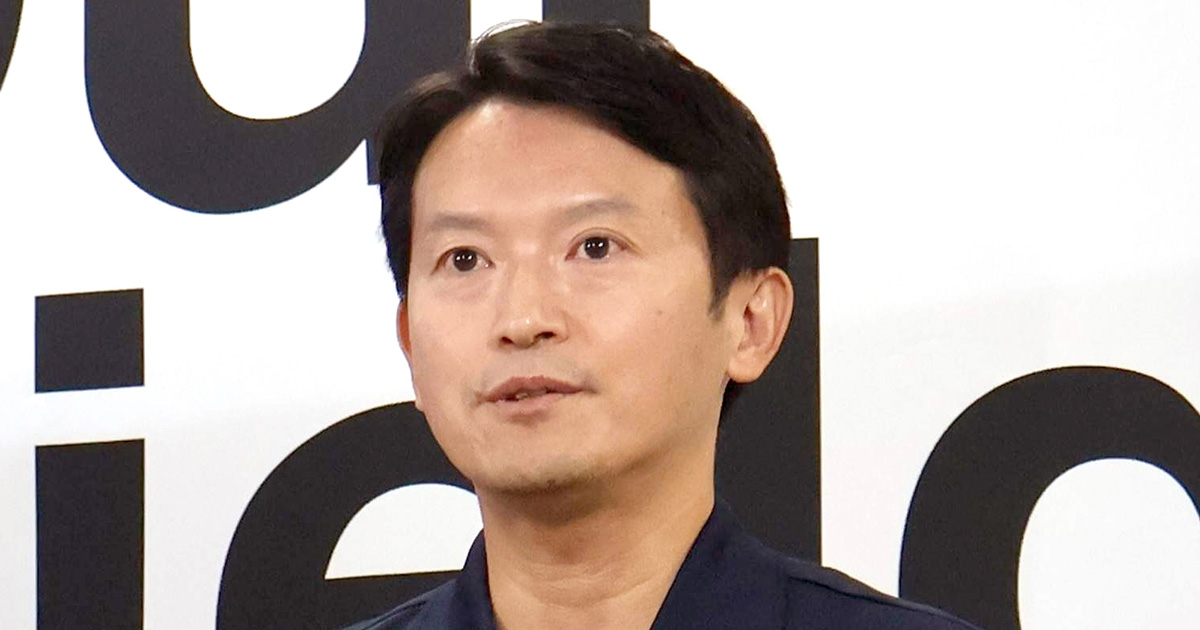 「社会人としてヤバすぎない？」兵庫・斎藤知事 公務中スマホいじりで町長に“生返事”…自撮り疑惑も浮上でネット騒然