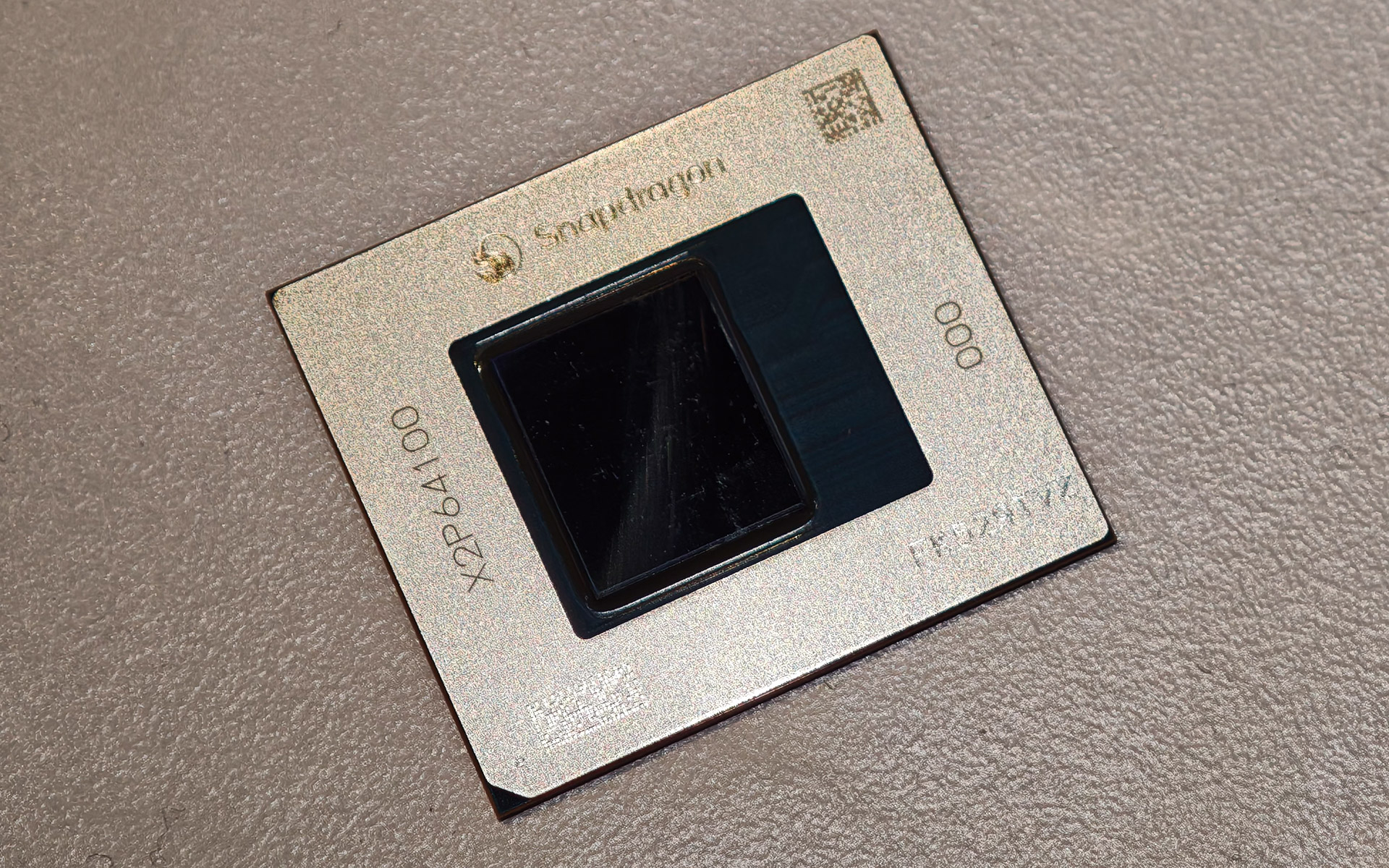 Snapdragon X2 Plusが来た！Eliteとは異なる小型ダイで登場。性能も明らかに