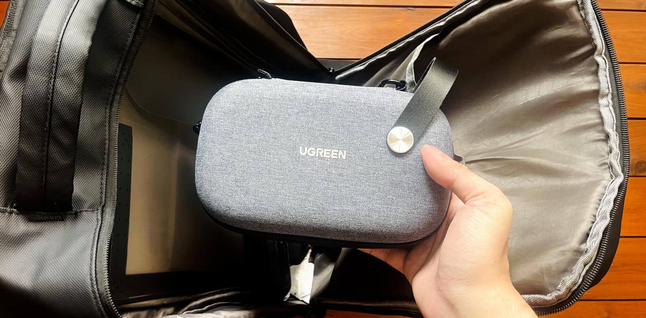 安心感が違う。UGREENのガジェットポーチはハードで堅牢