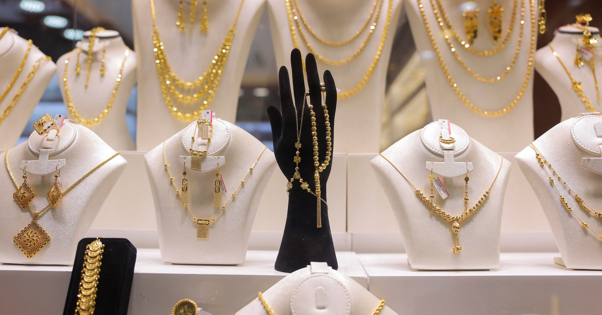 アングル：金価格、今後数週間でさらに最高値更新の可能性
