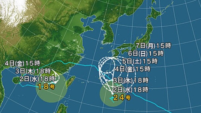 【台風情報】ダブル台風の進路予想は 台風24号は2日午後6時現在、南大東島の南約280キロを北へ 3日午後6時には奄美市の南約160キロに達する予報 台風18号は2日午後6時現在、南シナ海を東北東へ