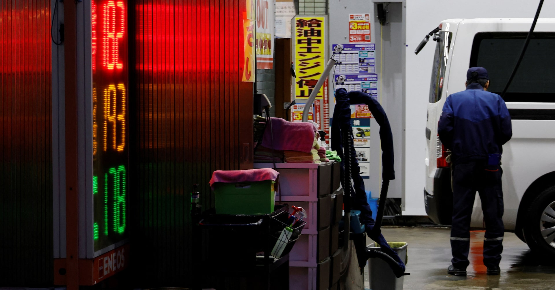 ガソリン卸値指標、政府が「ブレント価格」採用を元売りに指導 価格抑制狙う＝関係者