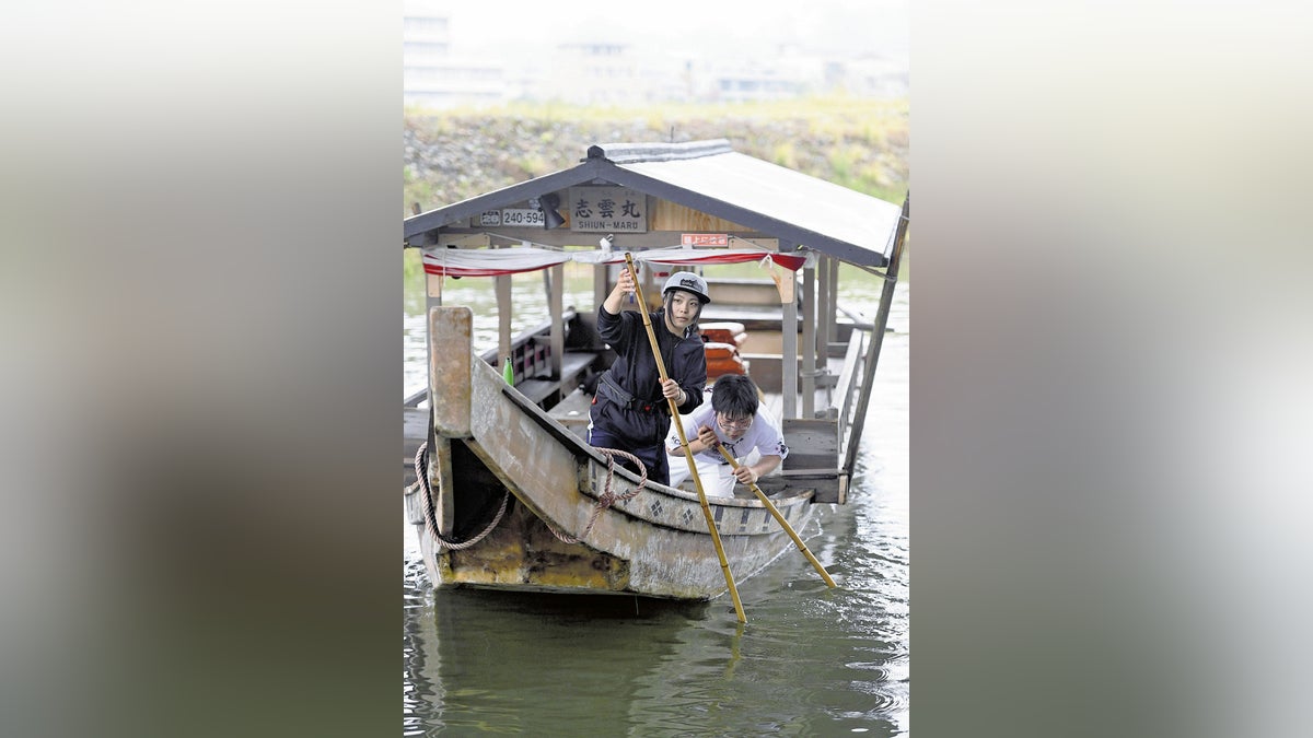 岐阜：長良川鵜飼きょう開幕：地域ニュース : 読売新聞