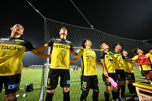 FC東京を下した柏が首位浮上！神戸は湘南に快勝で6戦負けなし【サマリー：明治安田Ｊ１ 第23節】