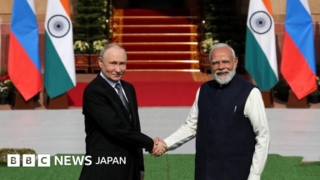 【解説】石油、防衛、地政学……なぜプーチン氏はモディ氏に会いにデリーを訪れたのか