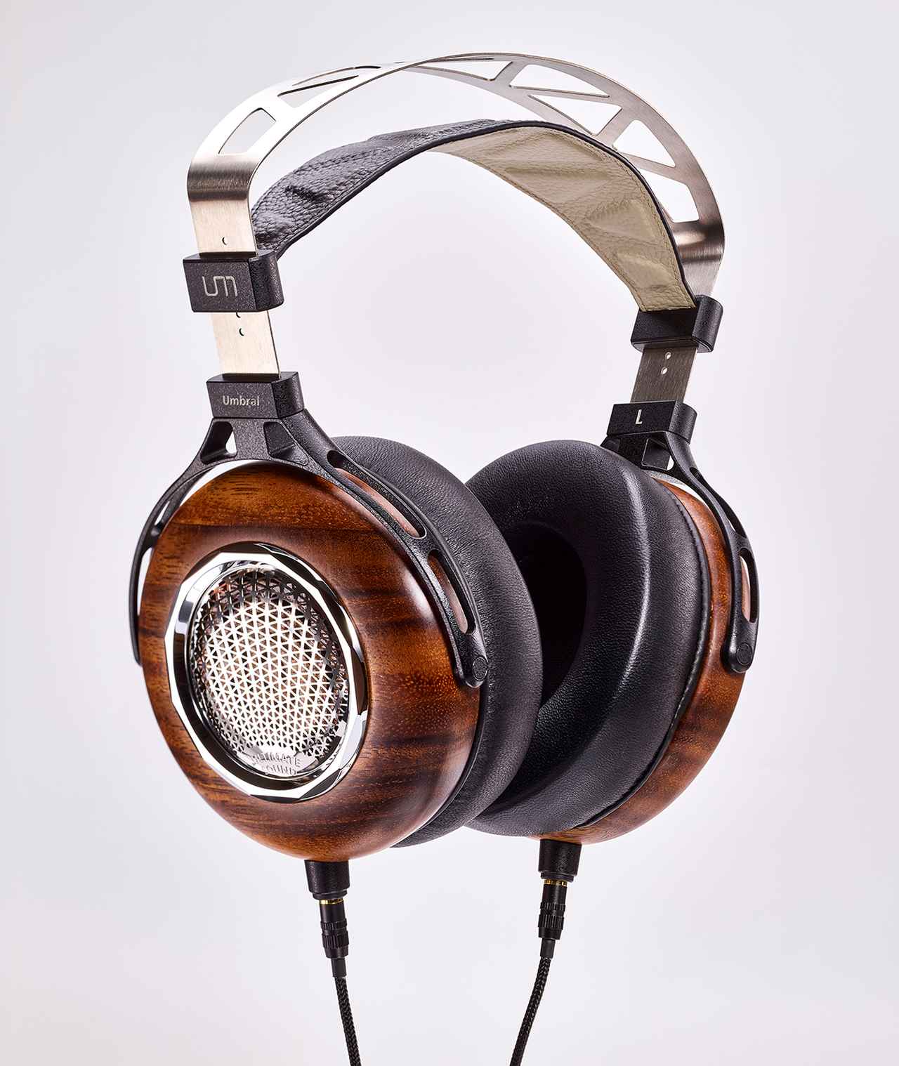 平面磁界ドライバーとMEMSドライバーを組み合わせた、ハイブリッド構成のフルサイズヘッドホン「Umbral」が、Unique Melodyから誕生！