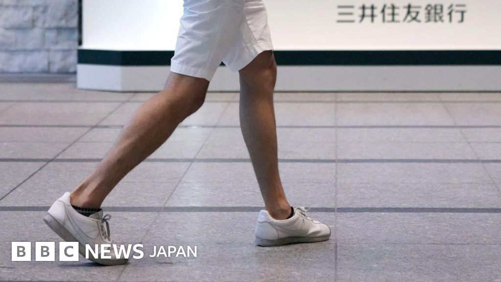 東京都、猛暑で男性のハーフパンツ勤務を推奨 女性からは「スネハラ」との声も