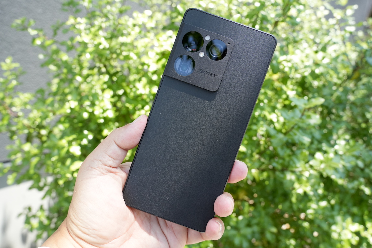 「23万円超え」でも「買い」？「全部入り」ハイエンド「Xperia 1 VIII」に「向いている」人とは？
