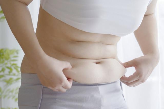 その中年太り、歳のせいではないかも…「更年期の体重増加」の影にある危険な病とは？（女性自身）｜ｄメニューニュース