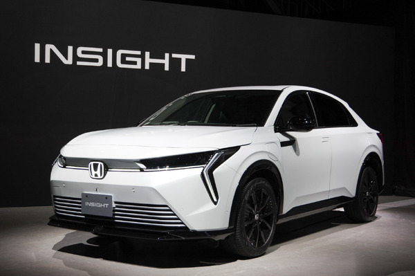 ホンダ『インサイト』が電気SUVとして4年ぶり復活、航続距離500km超、限定3000台で「ゼロシリーズまでの橋渡し」