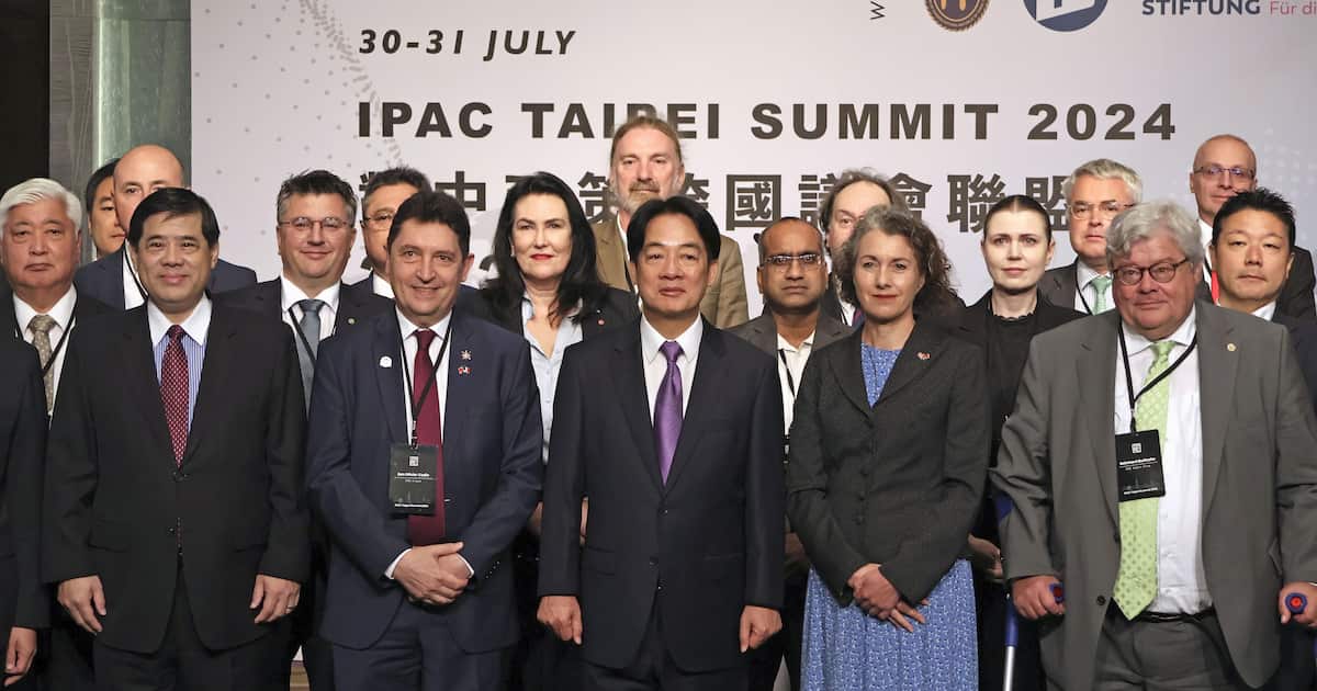 中国総領事「暴言」非難のIPACとは…事務局・山尾志桜里氏が解説、声明は「国際常識」