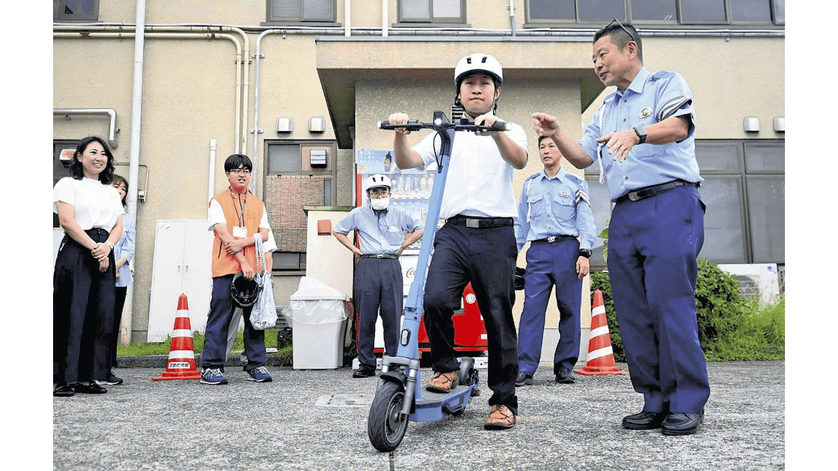 京都：電動スケーター 交通規則守って ：地域ニュース : 読売新聞