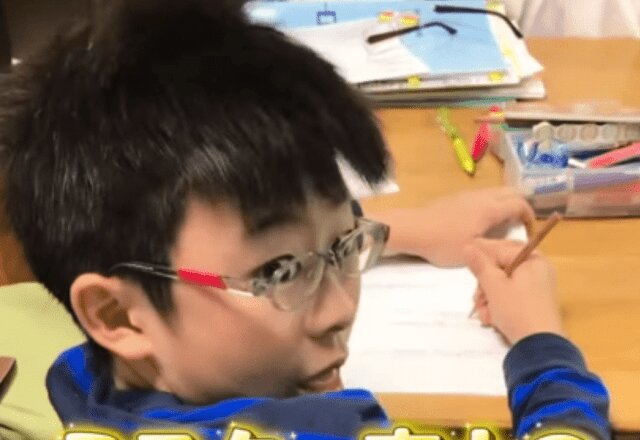 勉強熱心だった10歳の男の子。それから10年後→東大生になった現在の”まさかの姿”に「垢抜けすご！」「経歴バケモンすぎる」（ほ・とせなNEWS）