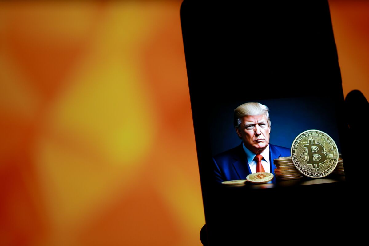 ビットコイン暴落にSNSで「トランプ一族のインサイダー疑惑」が拡散、撤退を検討する投資家も、相場はどう動く？(1/3)