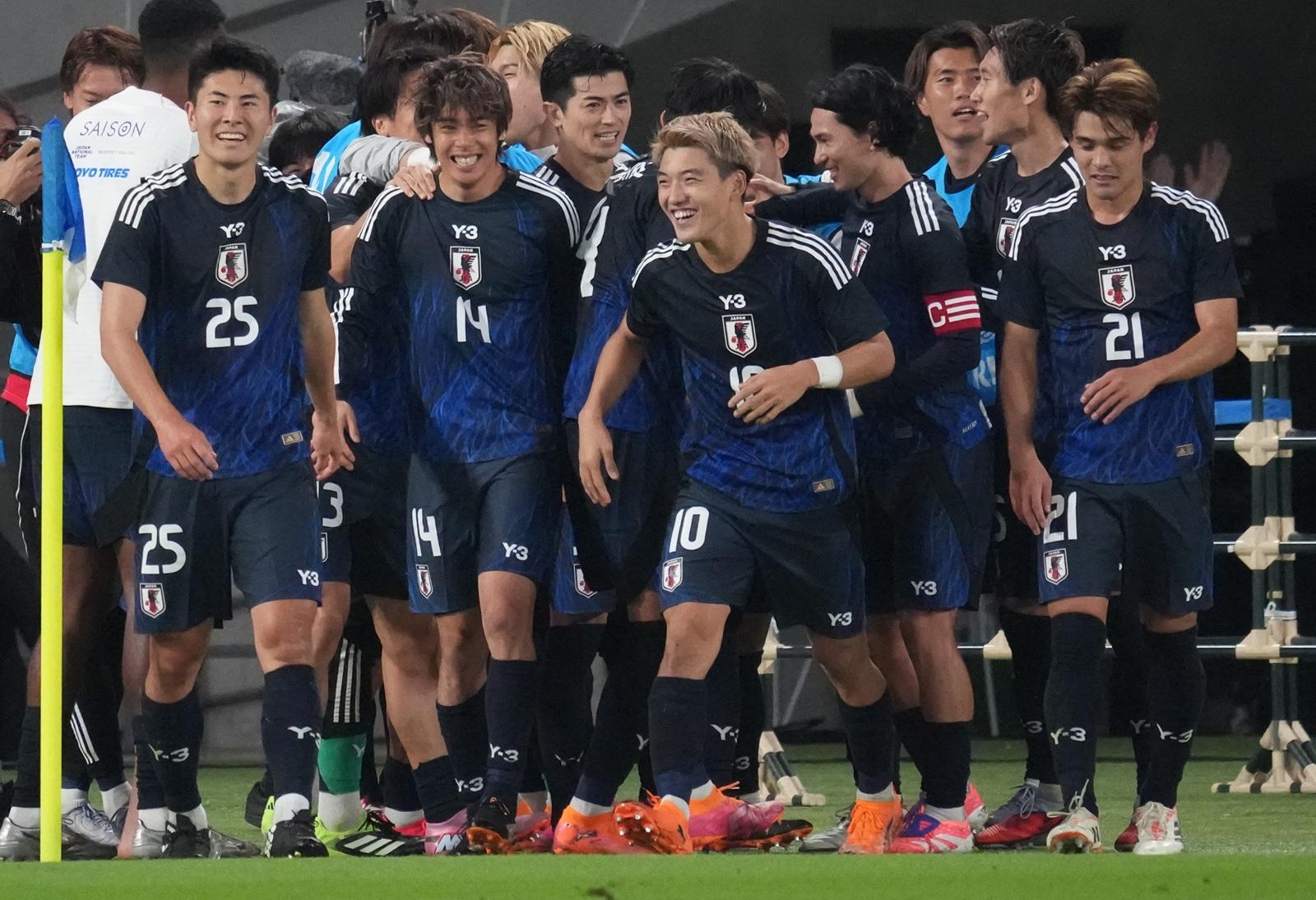 ブラジル戦の大逆転劇がW杯をより難しくする？ 日本代表が向き合う歴史的勝利のインパクトとは