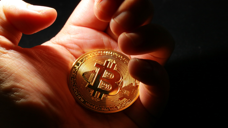メタプラが約138億円でビットコイン追加購入、「Bitcoin Asia 2025」のタイトルスポンサーに