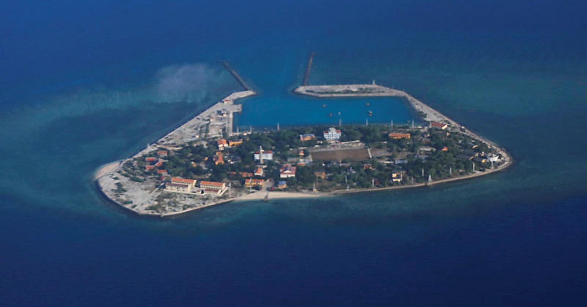 ベトナムが南沙諸島で埋め立て拡張、中国しのぐ規模に 米シンクタンク指摘