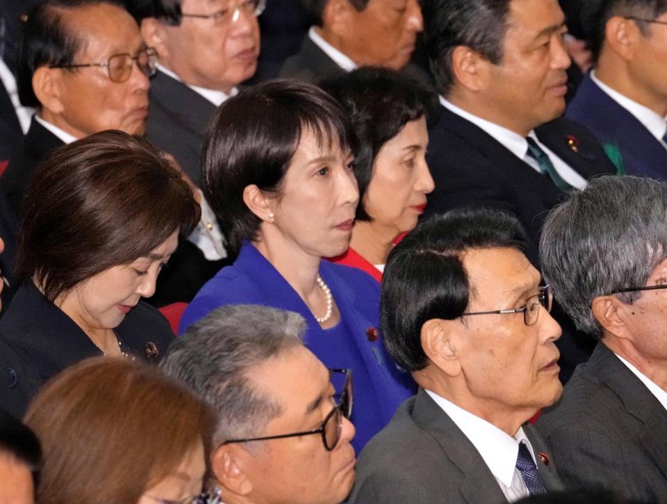 【ポスト石破】総裁選 高市早苗氏の右席固める元アイドル議員がＴＶ映りまくる「まさかの」陣営でガッチリとガード「隣に座っとる！」「高市陣営にいるのか」