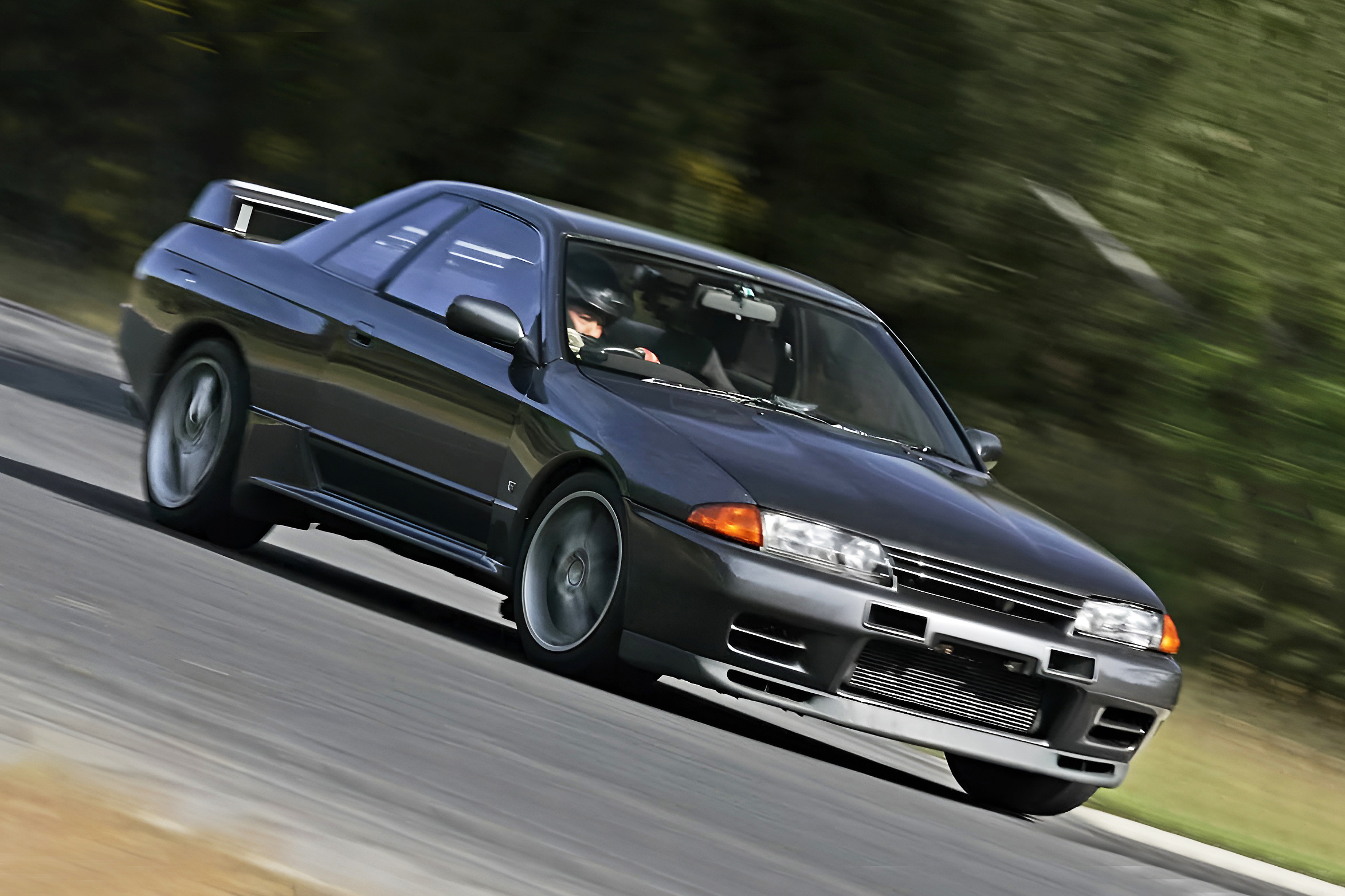 「なんでRB26DETTを捨てたんだ…!?」トヨタ2JZ-GTEエンジン搭載BNR32の真実