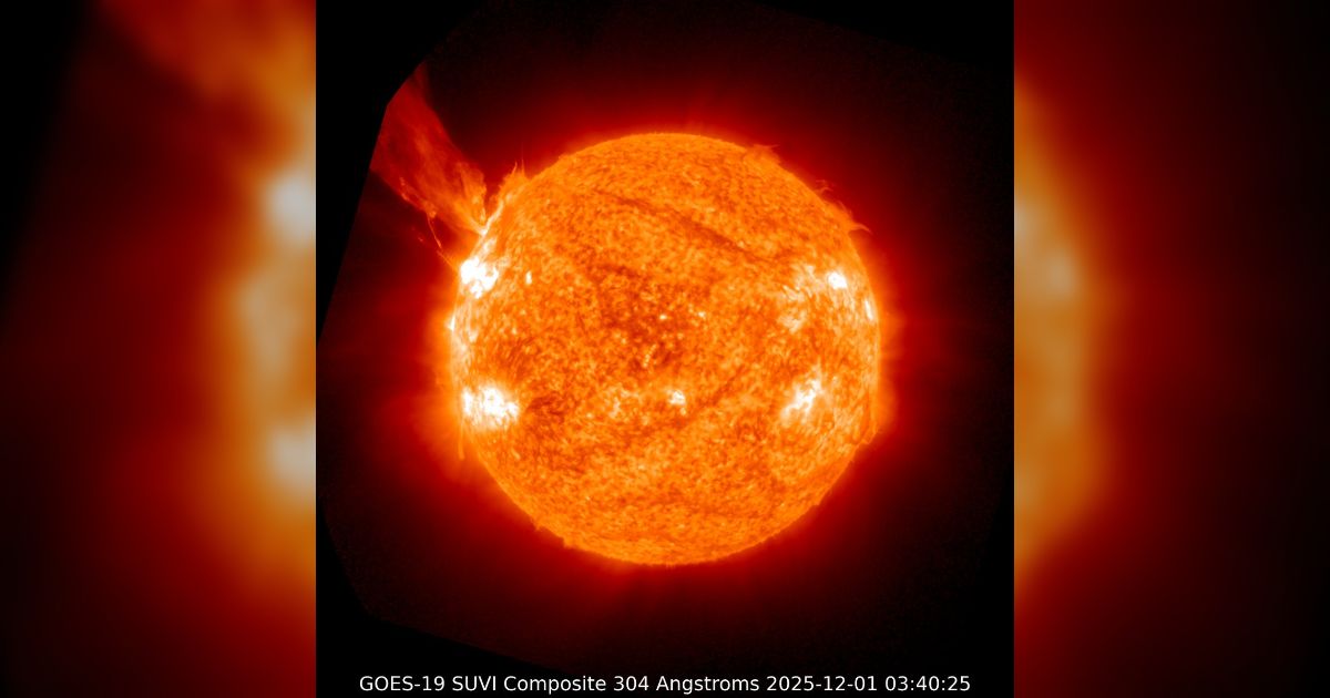 プロミネンス、めちゃくちゃ噴き出している…なんじゃこりゃ「あの炎が地球何個分の大きさかと想像したらゾッとする」