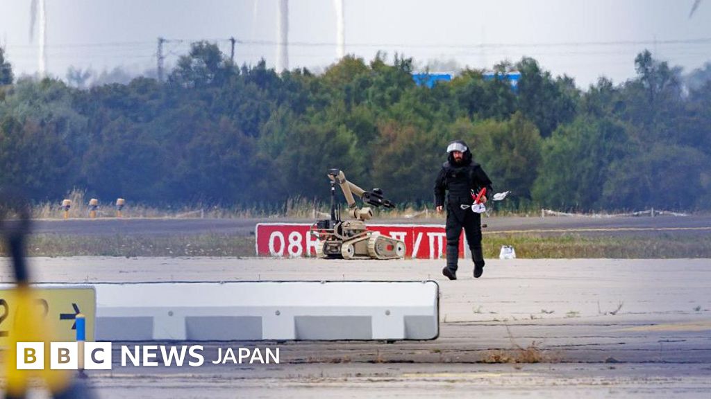 ドイツの空港で爆発物搭載のドローン発見、ウクライナ貨物機付近 警察が発表