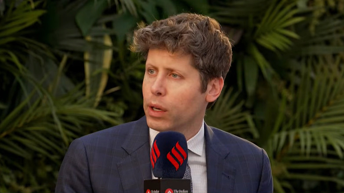 OpenAIのサム・アルトマンCEOいわく「人間を訓練するには20年の時間と食料が必要」で「AIのエネルギー消費に関する議論は不公平」