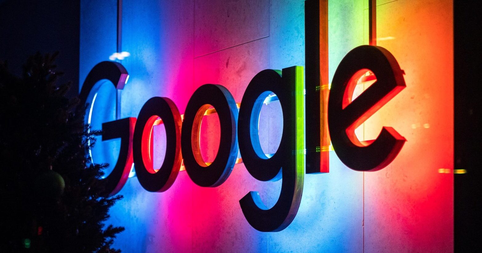 Googleの自動運転タクシー、「フィリピンから遠隔監視」と判明