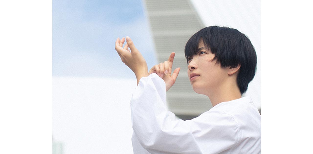 虚空に向かって何を？謎めいた｢CP+ 2025のメインビジュアル｣を紐解く