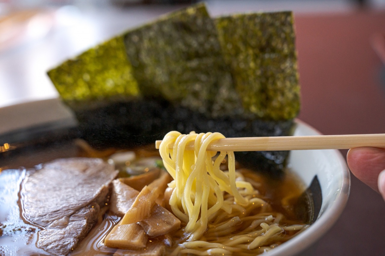 時代を超えて愛される1949年創業の老舗などを紹介！ 東京都の「醤油ラーメン」の名店10選！