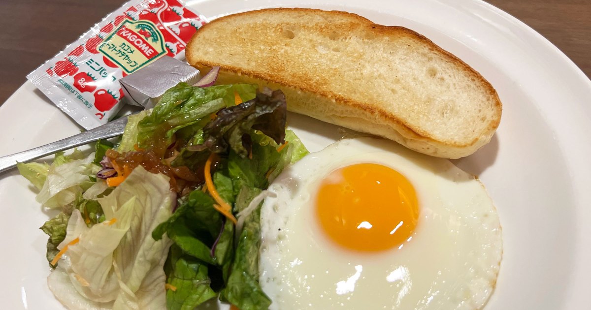 【は？】ガストのドリンクバー付きライトモーニングが500円で、ドリンクバー単品が470円……どういうこと？