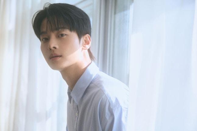 「ロマンスの絶対値」VIXX エン、IQ156の数学教師に変身“チョン・ギョンホ先輩にアドバイスを求めた”