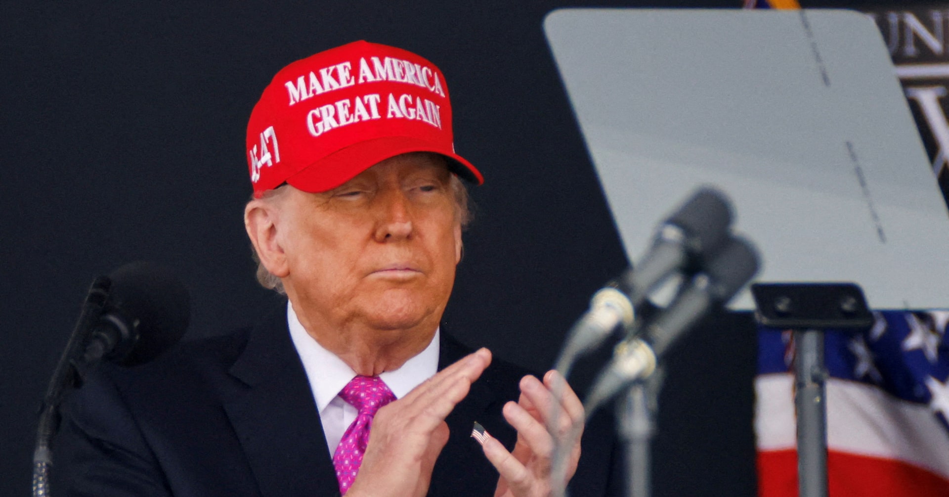 アングル：「ＭＡＧＡ」から「ＴＡＣＯ」へ、略語で読み解くトランプ相場