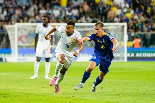 フランス、ウクライナを破って欧州予選白星スタート！ 終盤にエンバペが貫禄の追加点