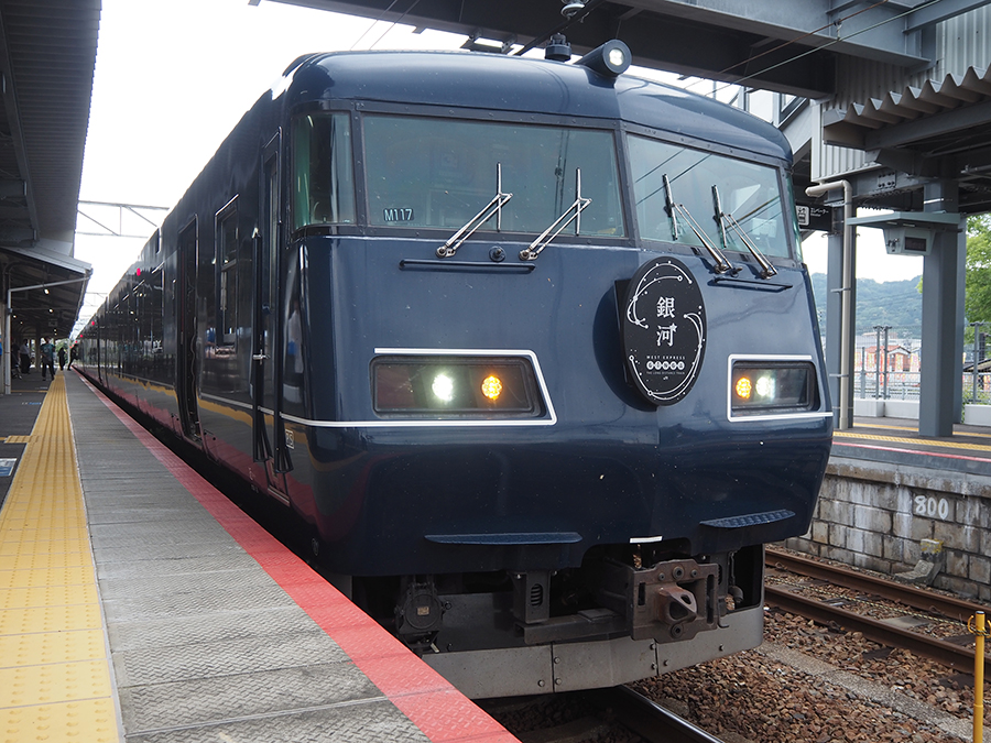 「こんなの見たことない！」と猛反対!? 通勤電車を改造した「走るホテル」の神髄“ふしぎな形の個室”誕生秘話 「面白い」でOKに