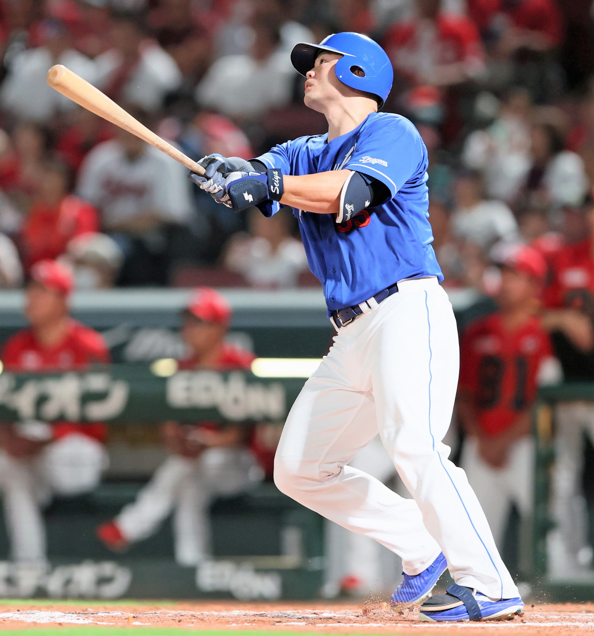 【中日】終盤大逆転勝ちで連勝！ 11回ロドリゲスV打 8回3点差逆転も清水リード守れず 細川12号一時逆転弾 柳6回3失点 上林&田中3安打