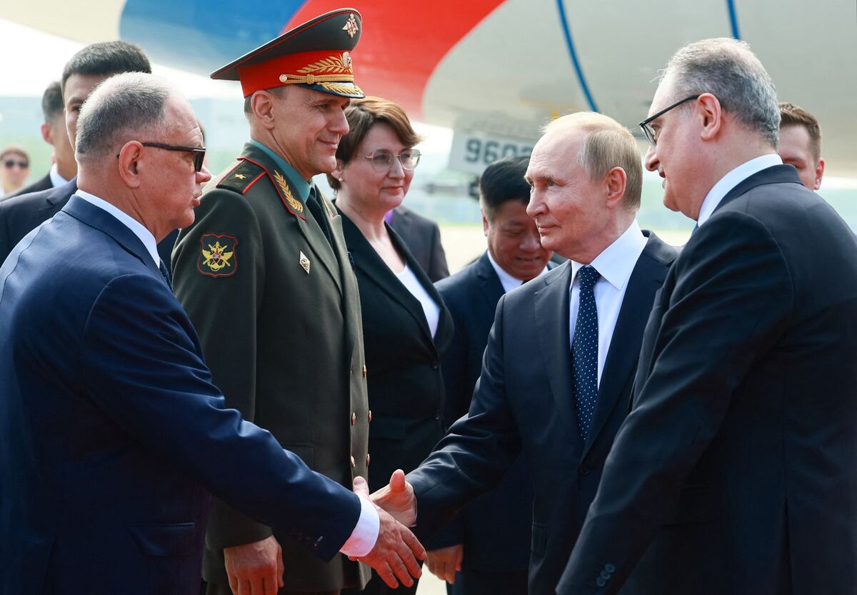 プーチン大統領が天津市に到着、中国主導の外交協議が開始