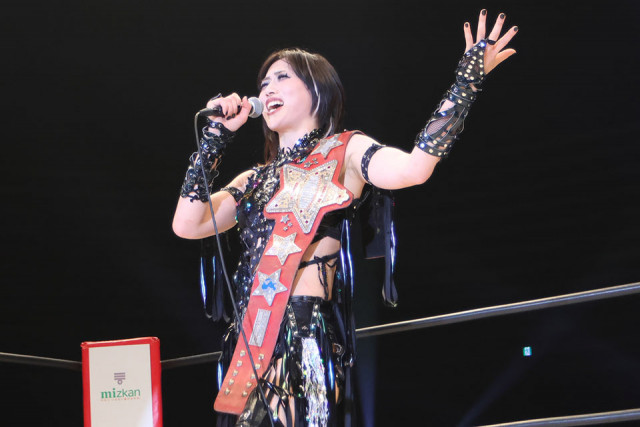 【スターダム】ワールド王者・上谷がレディ・C撃破で白星発進「今年の夏は全部沙弥様のものだ」（プロレス/格闘技DX）｜ｄメニューニュース