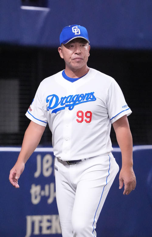 【中日】井上監督「そこで野手頑張らなあかんでしょ！」好機で併殺の村松にメッセージ／一問一答